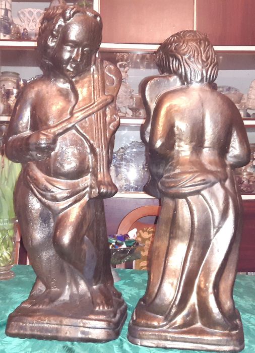 Duży Anioł grający na skrzypcach 66 cm