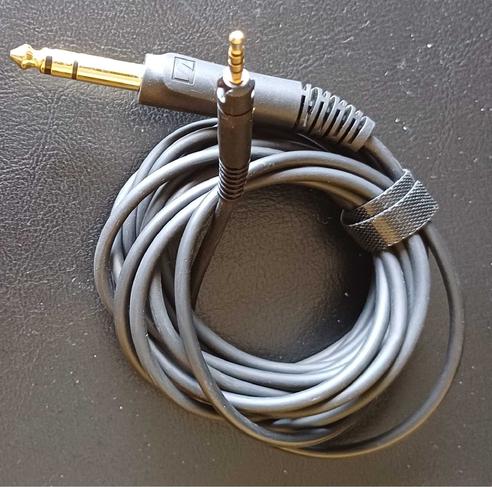 Sennheiser HD 560s