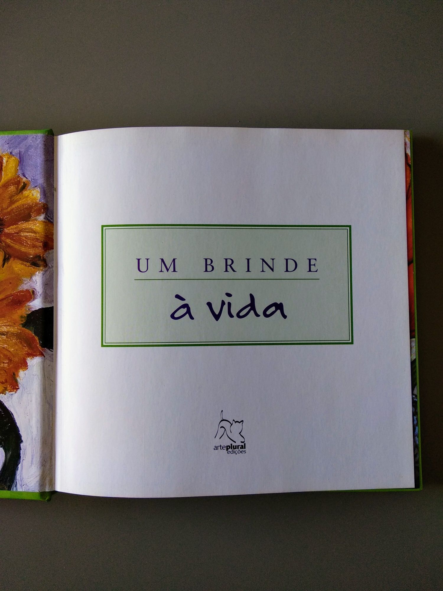 Livro "Um Brinde à Vida"