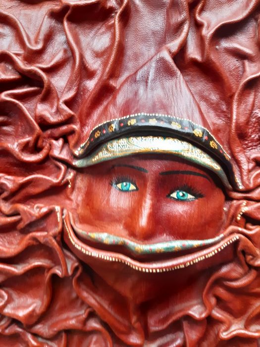 Ozdobna skóra na ścianę