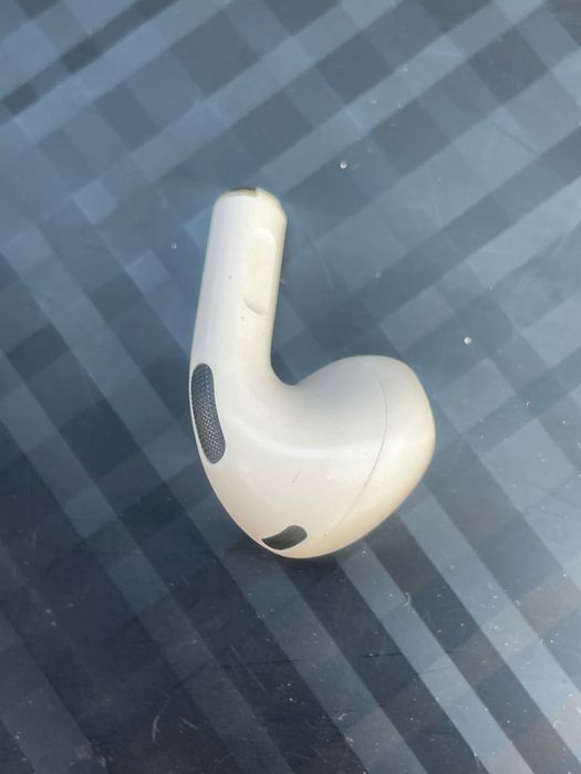 Продаю AirPods 3 лівий оригінал без кейсу