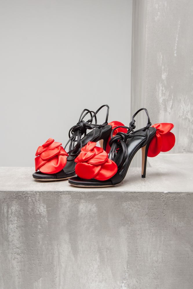 Босоніжки tom ford christian louboutin dolce&gabbana