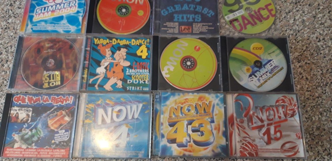 Conjunto de 16 Cds de Música Dance/Outros