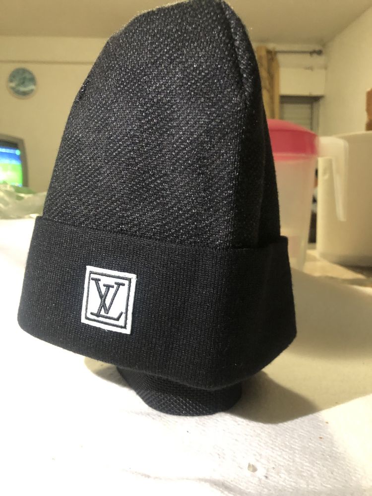 Gorro louis vuitton preto