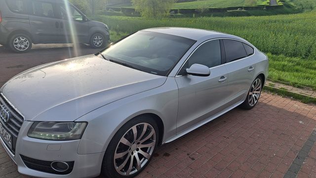 Sprzedam AUDI A5 2009r.2.0 TDI 204KM