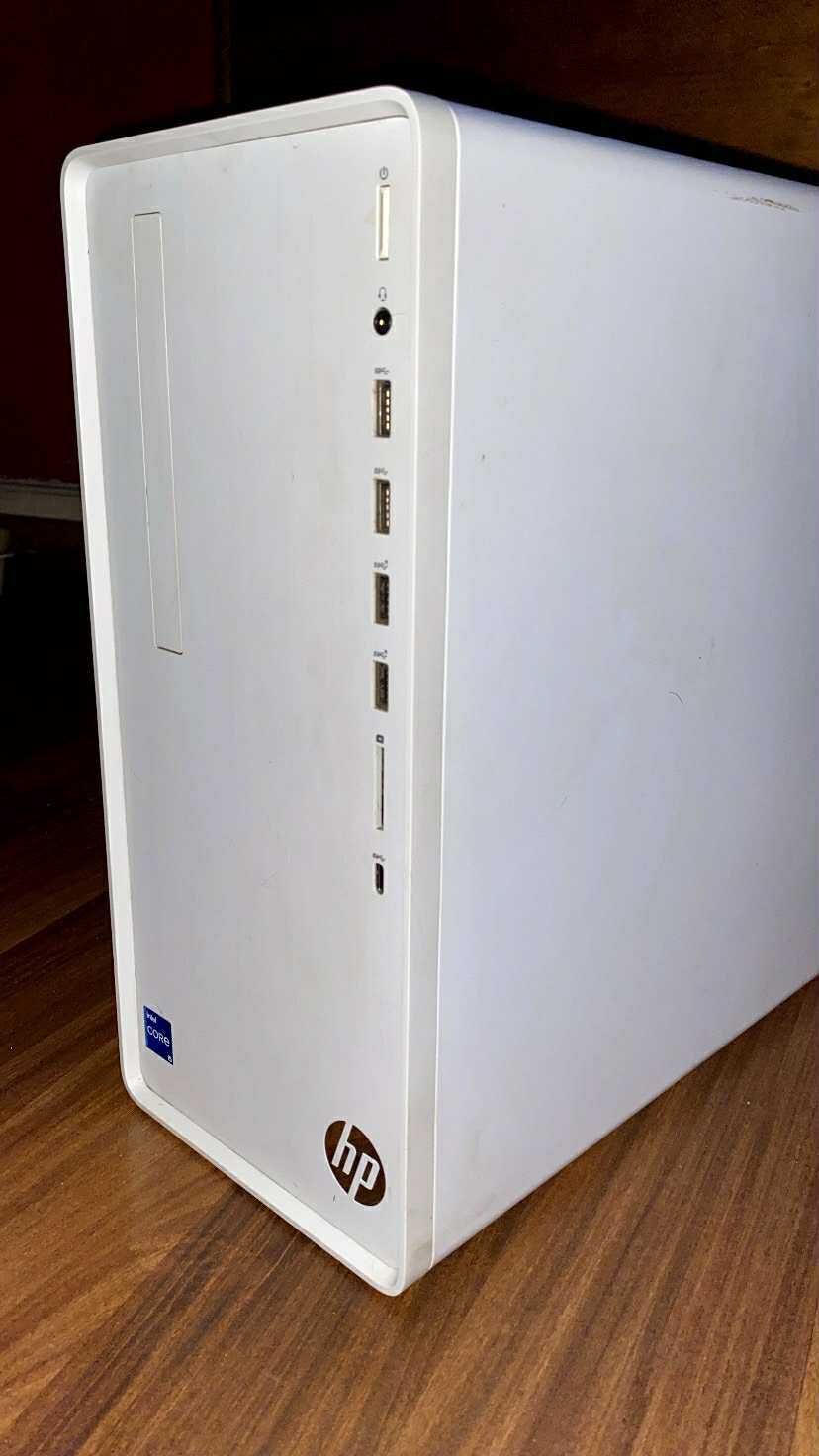 Computador Desktop HP Pavilion TP01-3004np