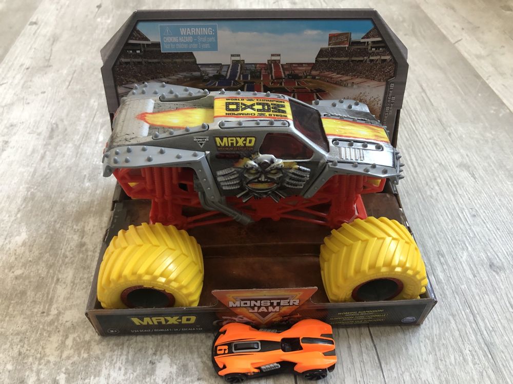 Monster Jam MAX-D Spin Master skala 1:24 ogromny