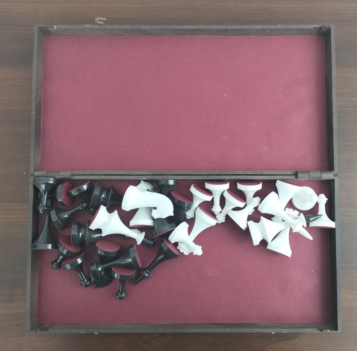 Продам шахи в гарному стані