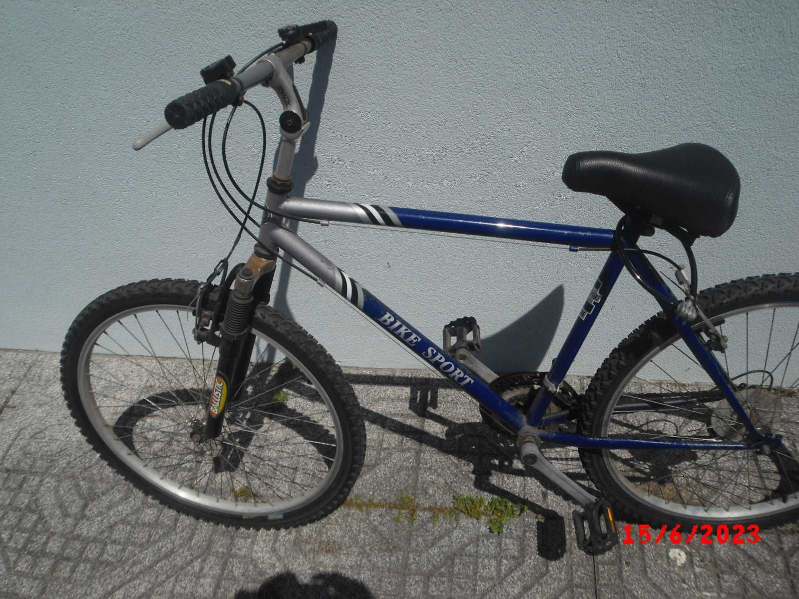 Bicicleta de homem usada