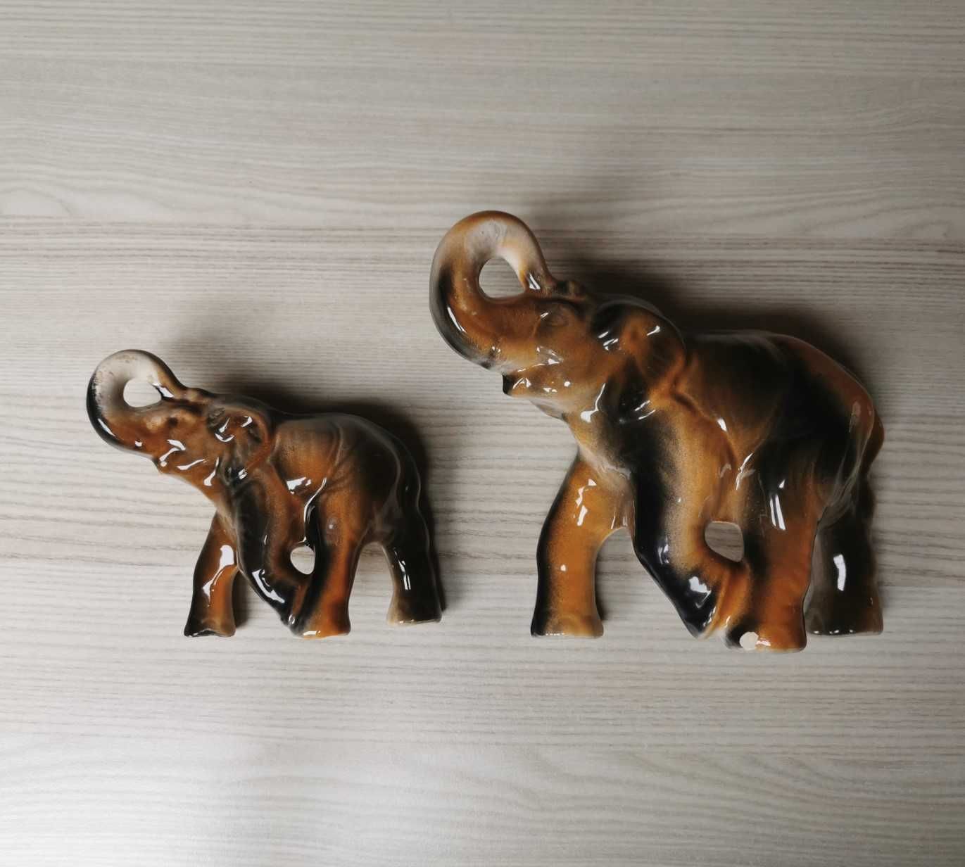 Słonie porcelanowe, duże – 2 sztuki