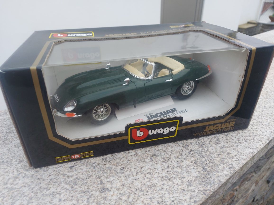 Jaguar E cabriolet  1961 burago