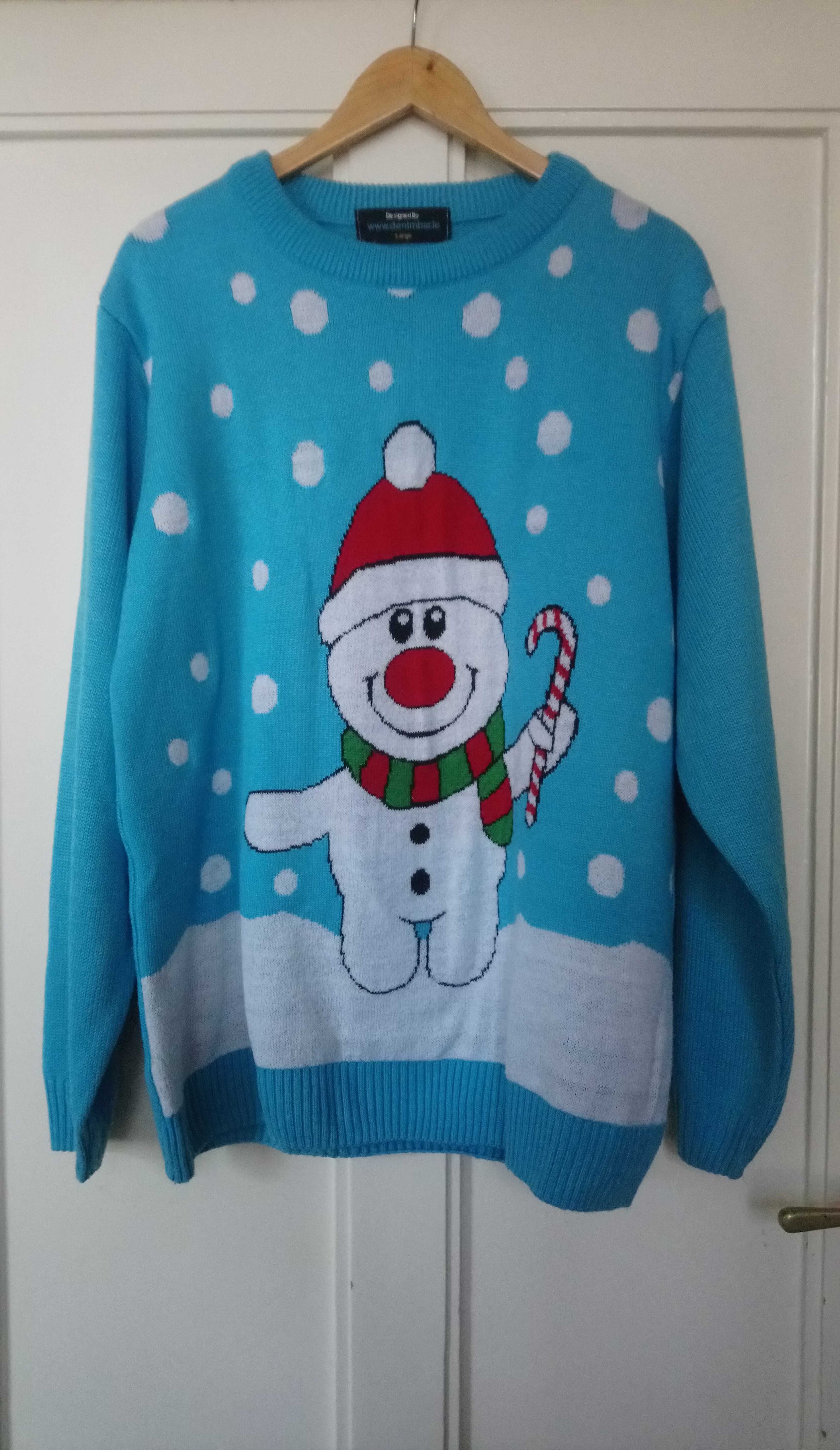 świąteczny sweter z bałwanem