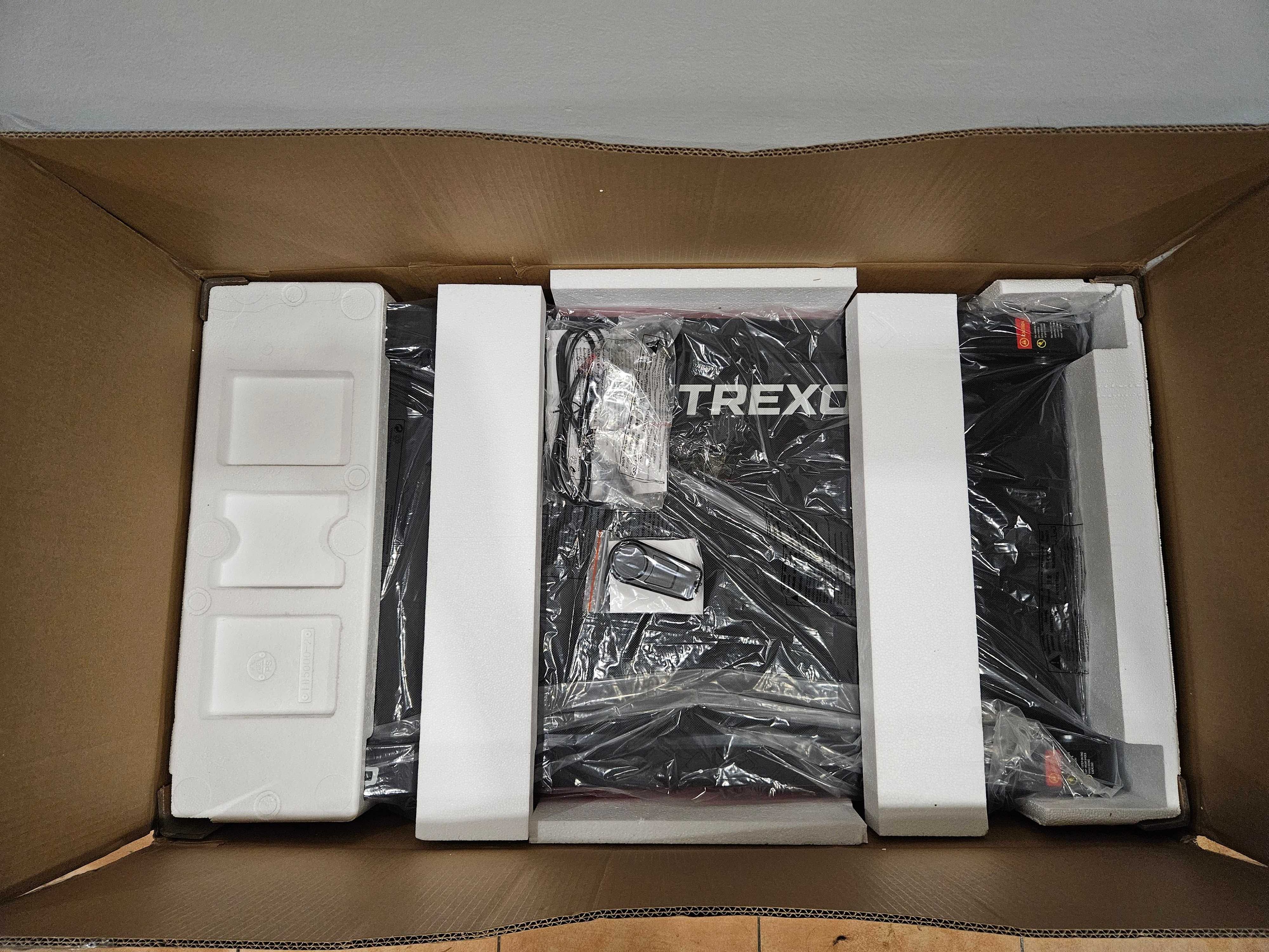 Nowa bieżnia elektryczna TREXO Walking Pad W200