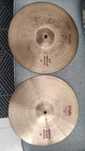 Paiste 2002 medium high hats