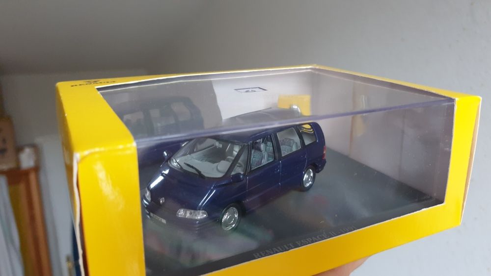 Renault Espace 2 1:43 Universal Hobbies