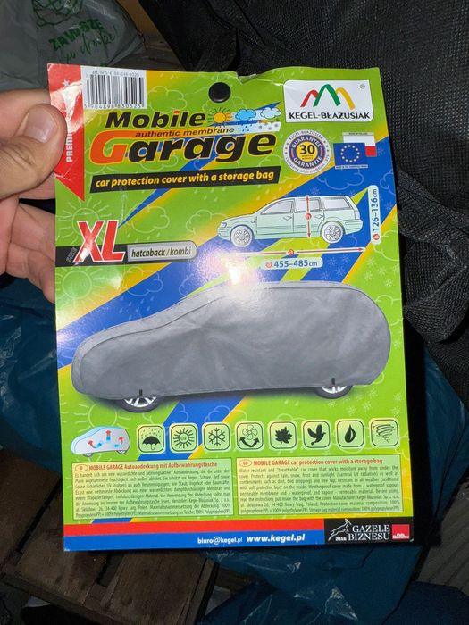 Pokrowiec samochodowy Mobile Garage XL (hatchback/kombi).  100zł.