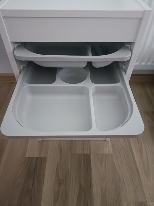Ikea trofast  regał z pojemnikami