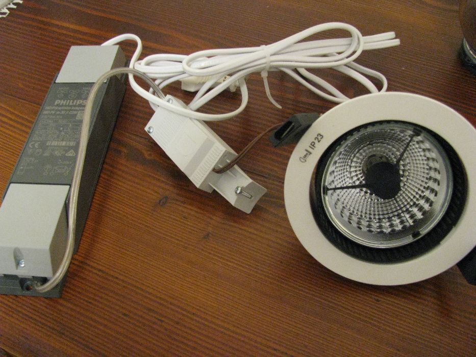 lampy halogenowe Phlips 35W 2szt.z transformatorem żarówką