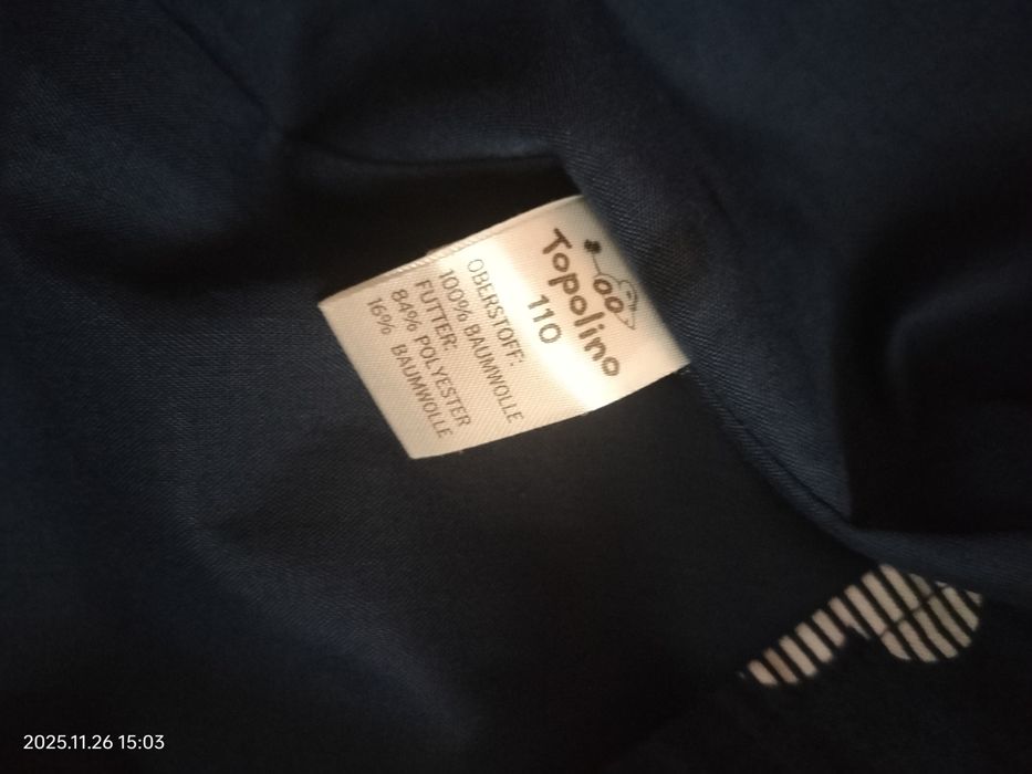 сукня для дівчинки на 5-6 років, лот ціна за дві