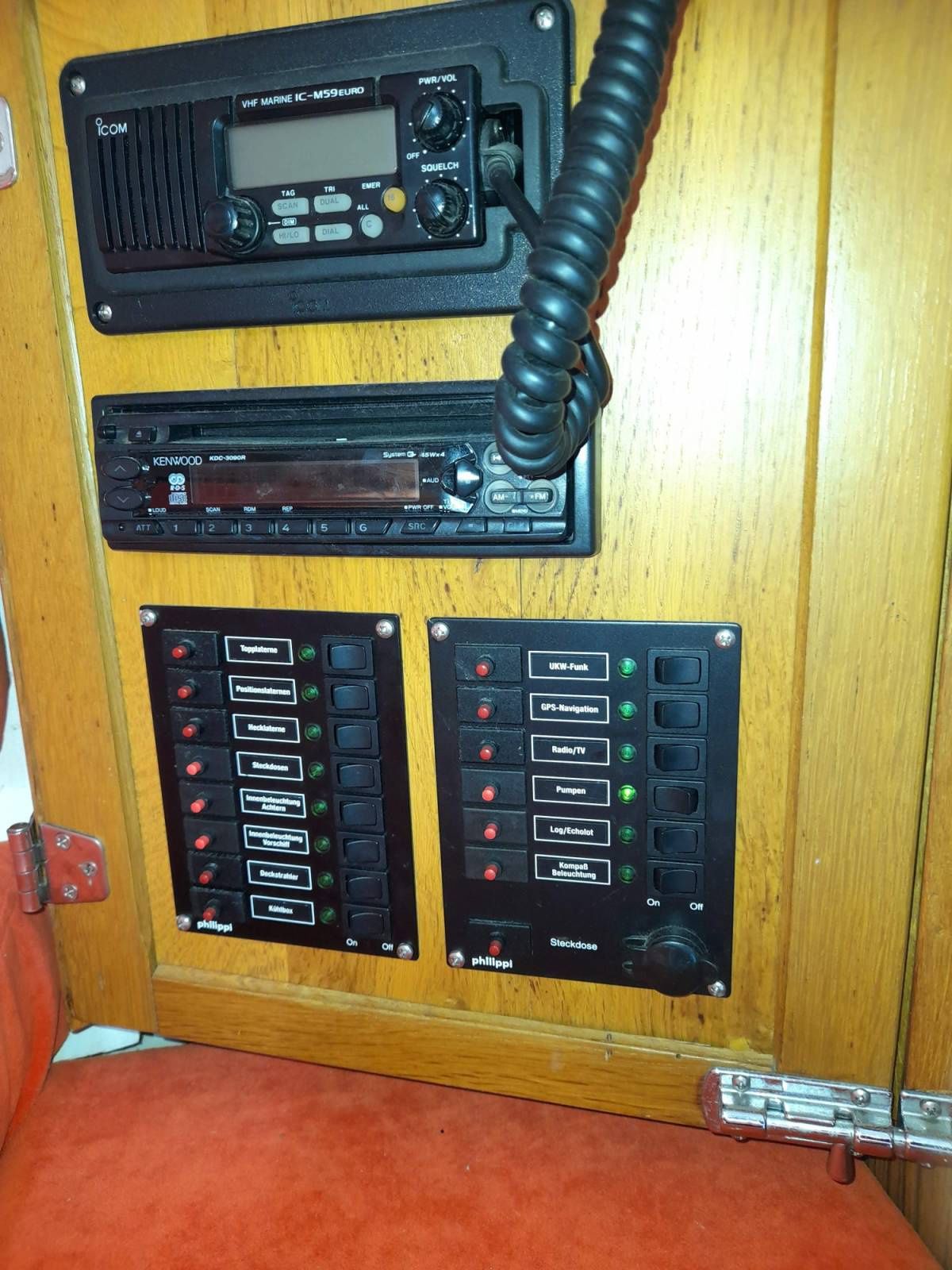 Яхта Dehler Delantra 80 AK
