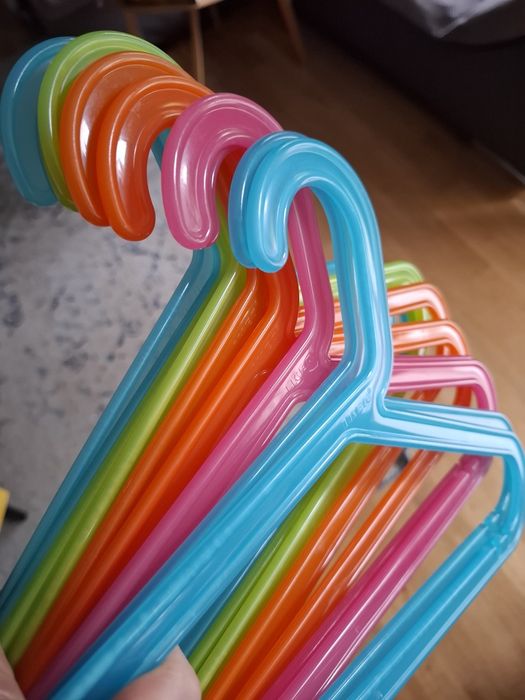 10 wieszaków dziecięcych Ikea Bagis