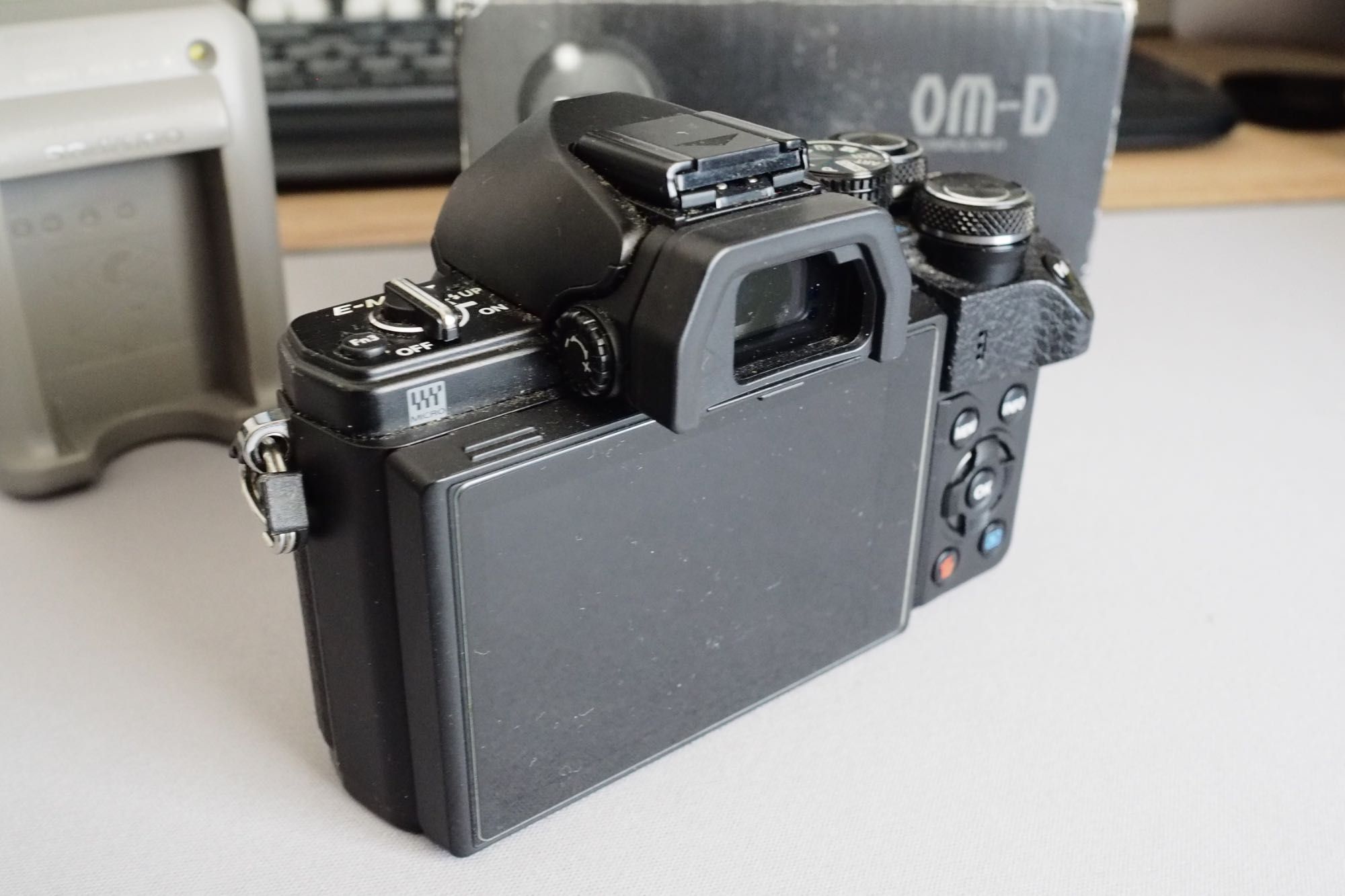 Olympus OM-D E-M10 II Câmera - Garantia