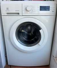 Maquina de lavar 7KG Electrolux