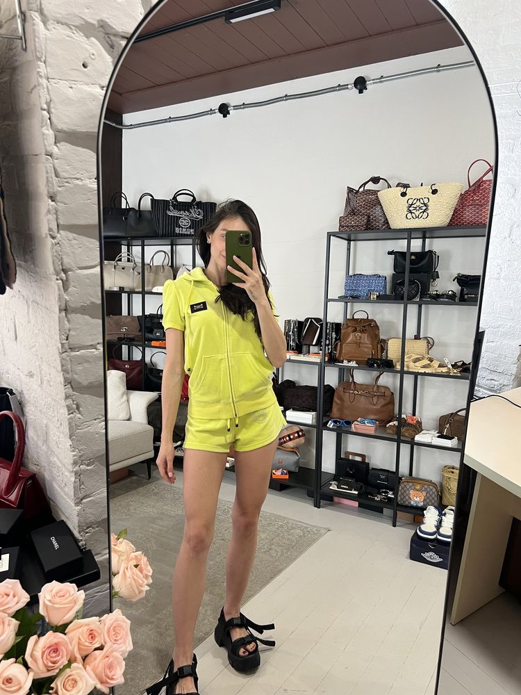 Яскравий салатовий, велбровмй костюм Philipp Plein, розмір S-M!