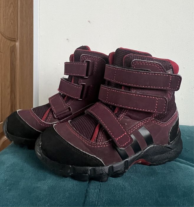 Дитячи черевики Adidas, оригінал, 26р., зимове взуття