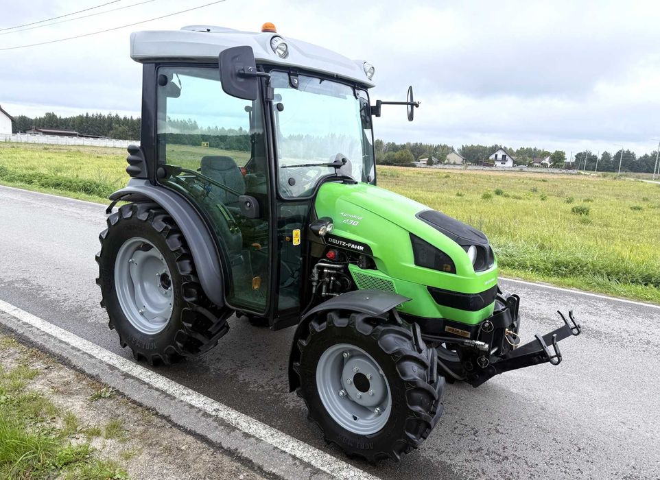 DEUTZ-FAHR Agrokid 230 Przedni TUZ 2016 rok 1627 mtg Stan BARDZ DOBRY
