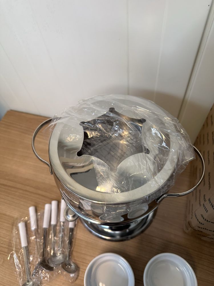 Ribelli zestaw do Fondue (talerze,miseczki,widelce)