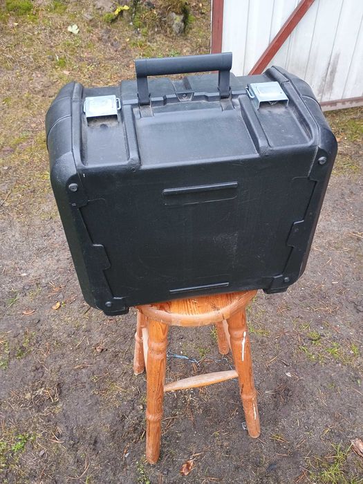 Frezarka Górnowrzecionowa BLACK&DECKER KW 1600 E