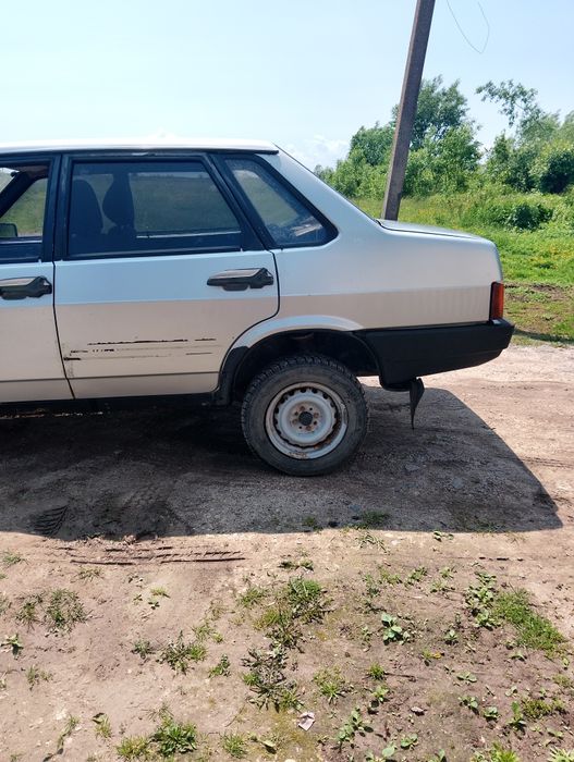 Ваз 21099  Торг . Срочно!