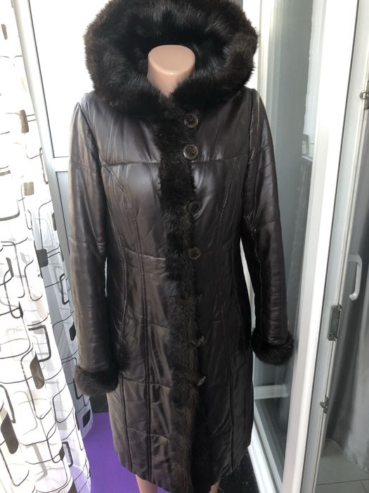 Зимняя куртка с норочкой