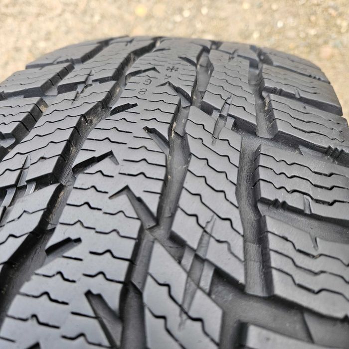 Шина 215/70 R15с Nokian (Нокіан) 1шт. зимова резина
