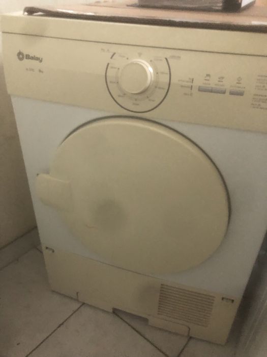 BALAY Maquina de secar roupa