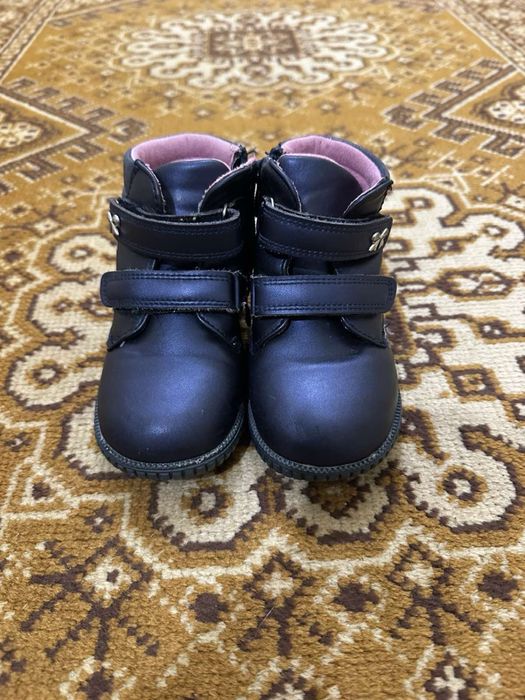 Черевики дитячі