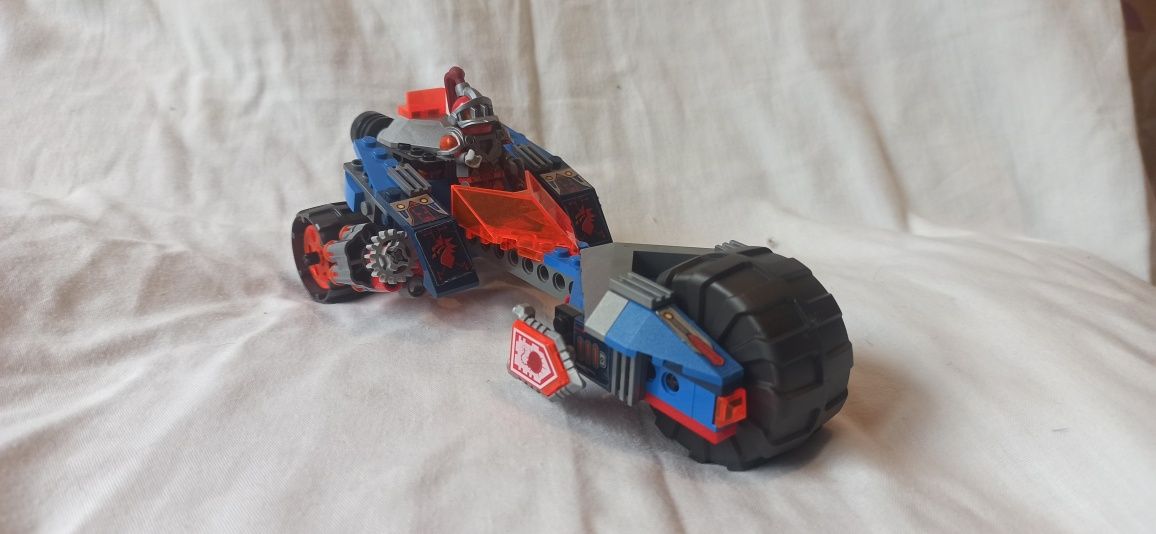 Lego Nexo Knights - 70319 Gromowa Maczuga Macy