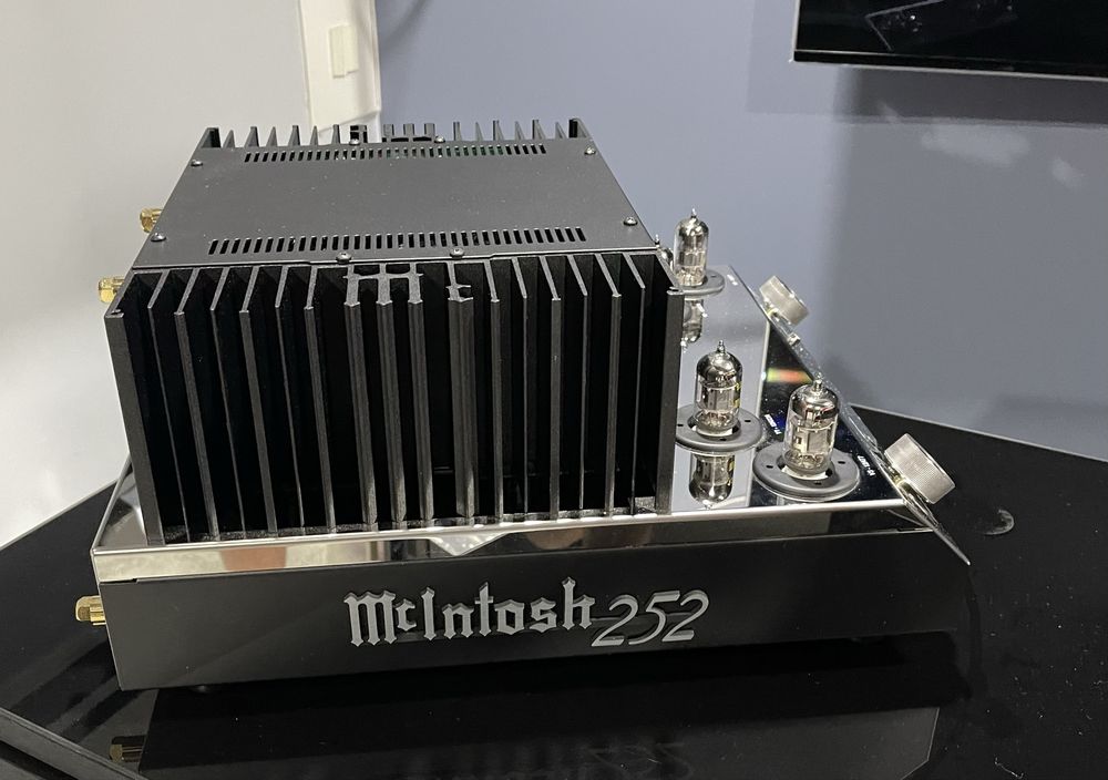 Mcintosh MA252 wzmacniacz zintegrowany