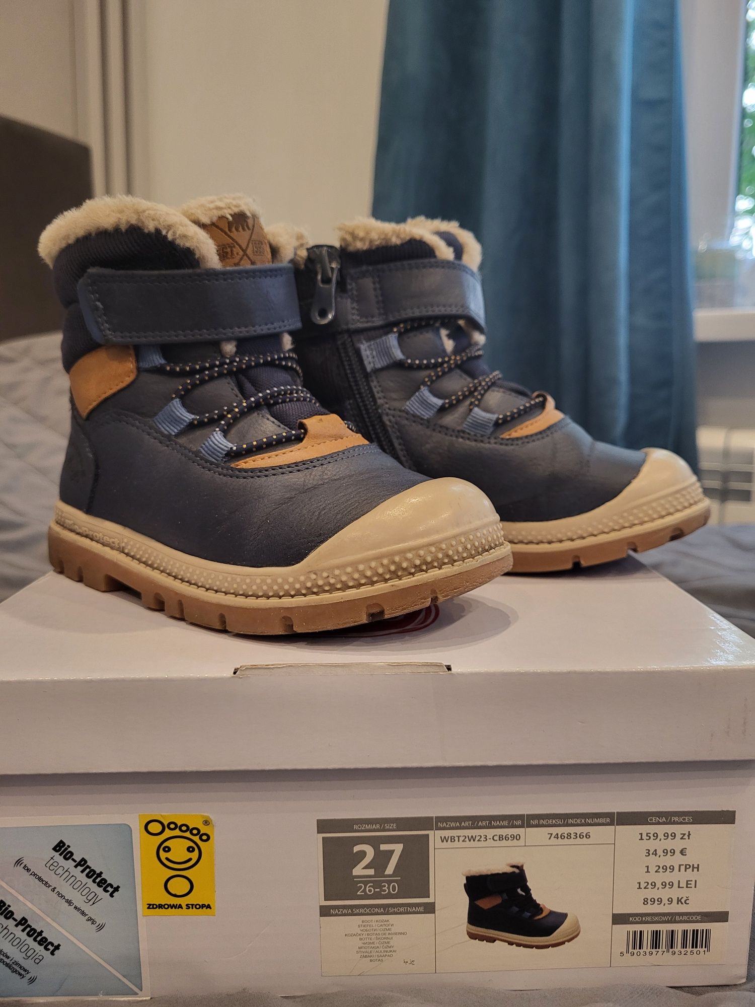 Buty ocieplane zimowe 27 rozm.
