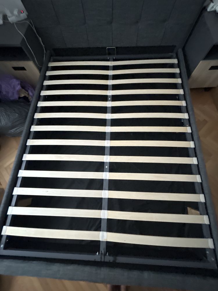 Łóżko tapicerowane z materacem 150x200 amerykanskie