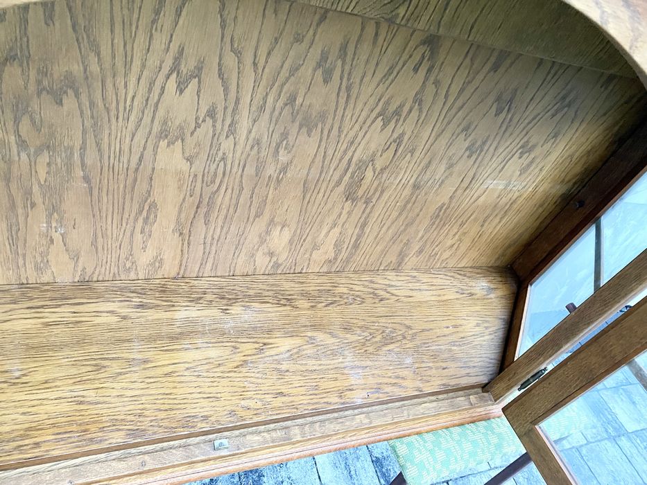 Witryna wisząca dębowa szafka