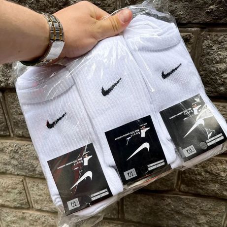 Носки Nike (бесплатная доставка). Шкарпетки Найк білі тренувальні