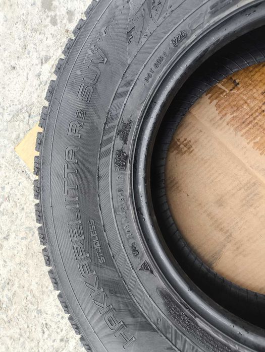 Шини Nokian Hakkapeliitta R3 SUV 245 70 16