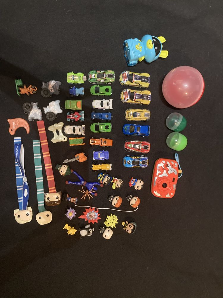 Zabawki samochody dla chłopca + gratis