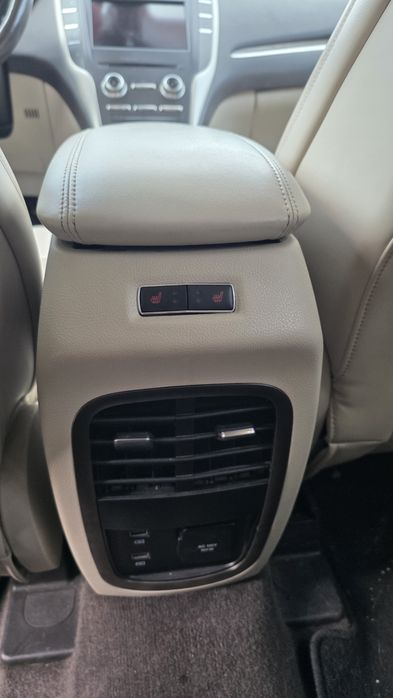 Продам Lincoln MKC, Reserv