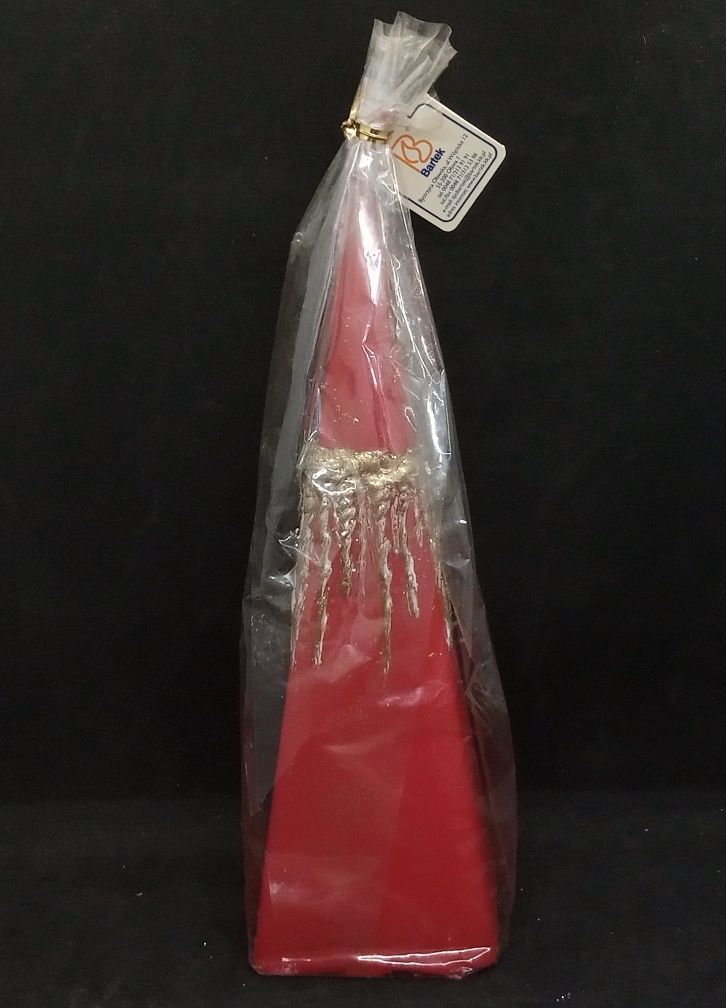 Декоративна свічка Пераміда, Bartek, у подарунковій упаковці.