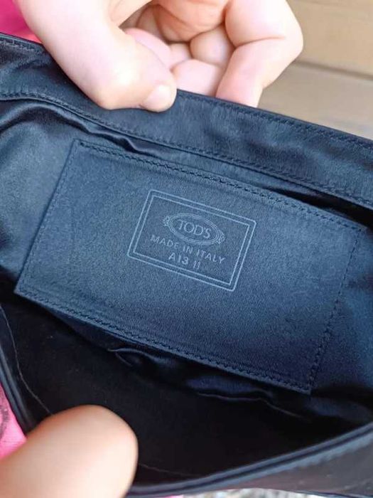 Oryginalna satynowa torebka Tod’s