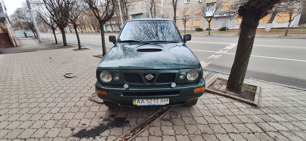 Nissan Terrano 2 (розмитнений)