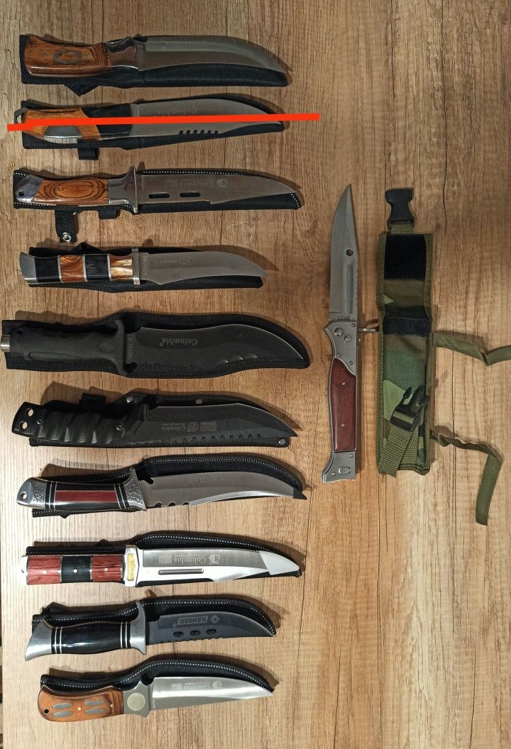 Kolekcja noży myśliwskich Columbia Kadar CCCP AK